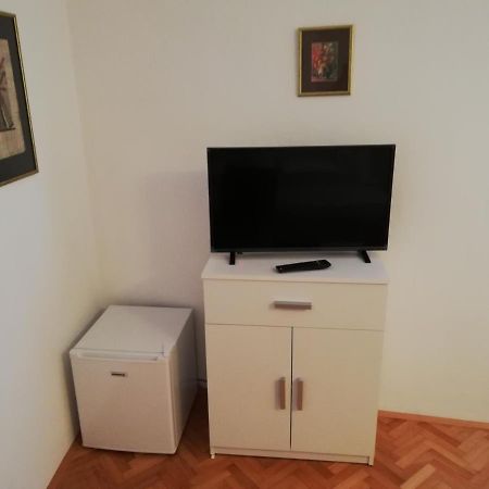 Bed and Breakfast Sobe Sabec Postojna Exterior foto
