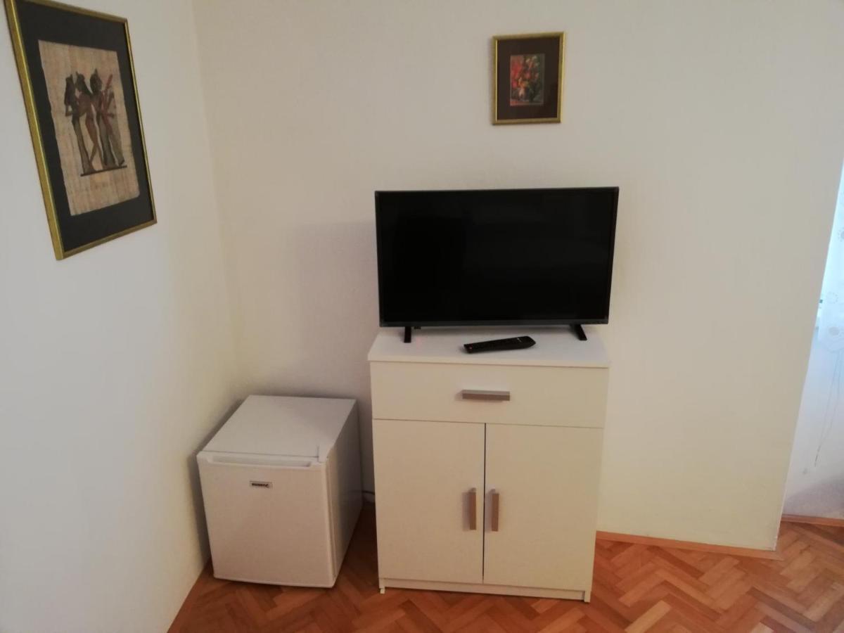 Bed and Breakfast Sobe Sabec Postojna Exterior foto
